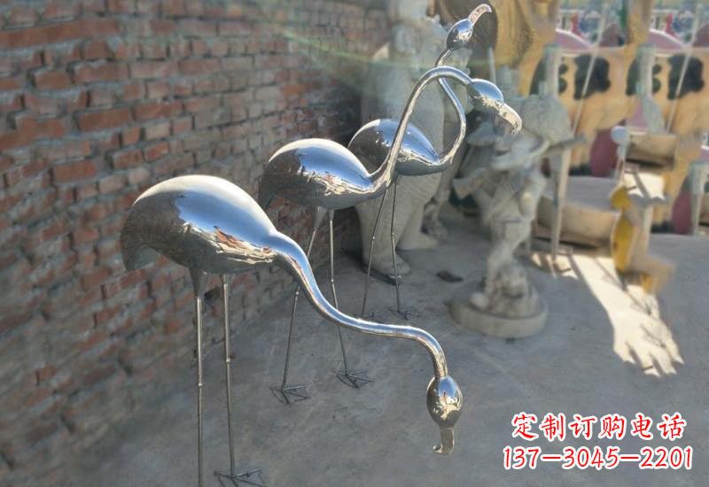 南阳不锈钢火烈鸟雕塑灿烂耀眼的艺术之作