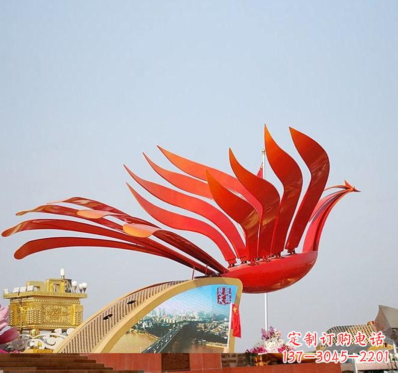 南阳不锈钢凤凰雕塑——美丽的象征