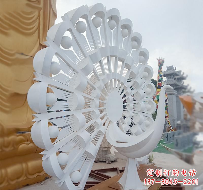南阳不锈钢公园动物孔雀雕塑