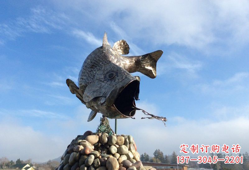 南阳不锈钢鲤鱼雕塑