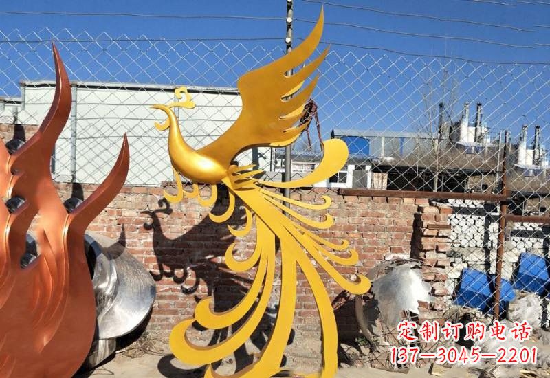 南阳不锈钢凤凰雕塑——灿烂金色给予城市温暖