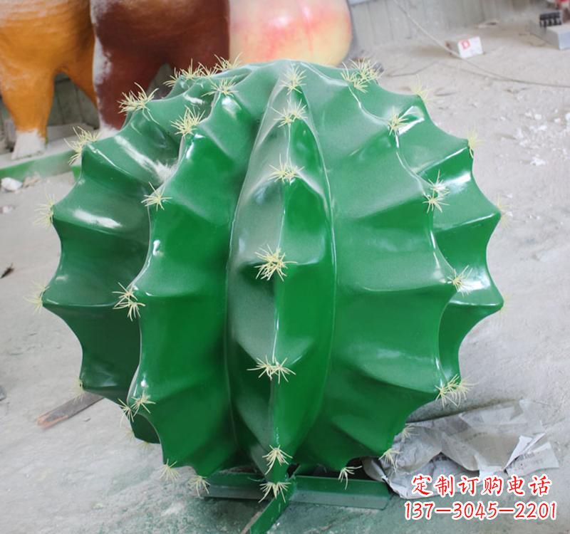南阳不锈钢仙人掌雕塑给公园景观增添灵动之美