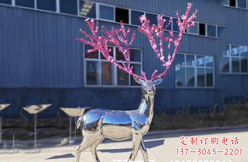 南阳梅花鹿雕塑不锈钢公园的美丽礼物