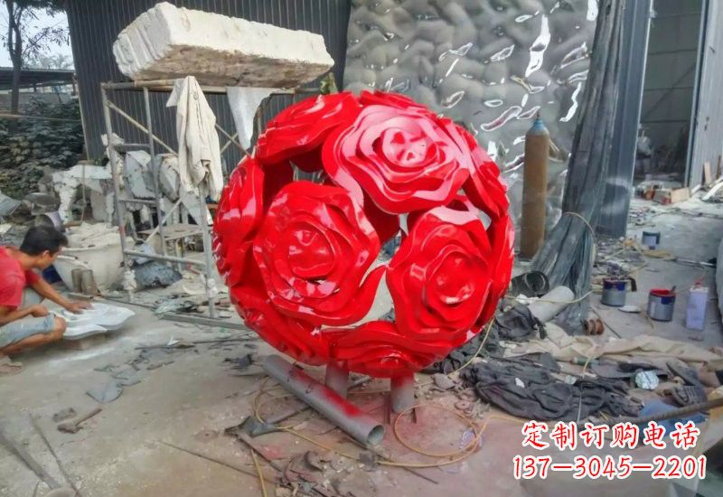 南阳不锈钢玫瑰雕塑让玫瑰之美永存