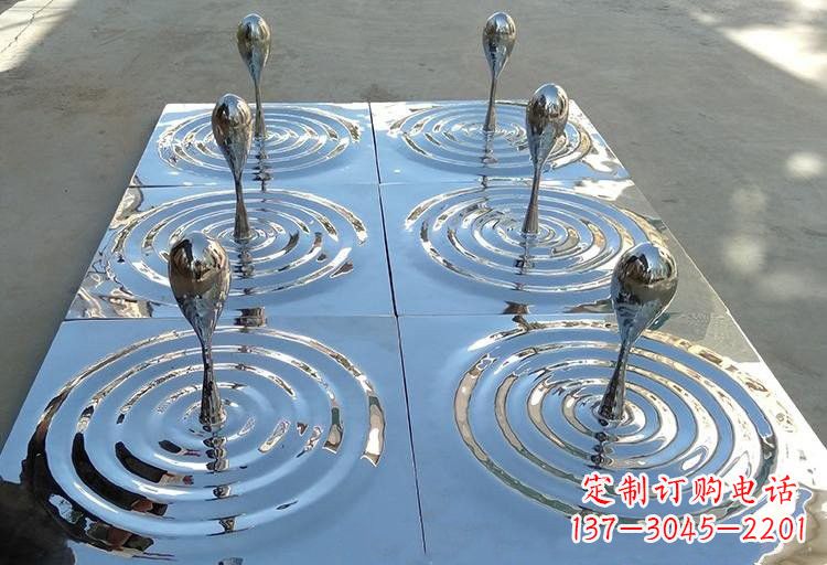 南阳不锈钢水滴雕塑激发自然之美