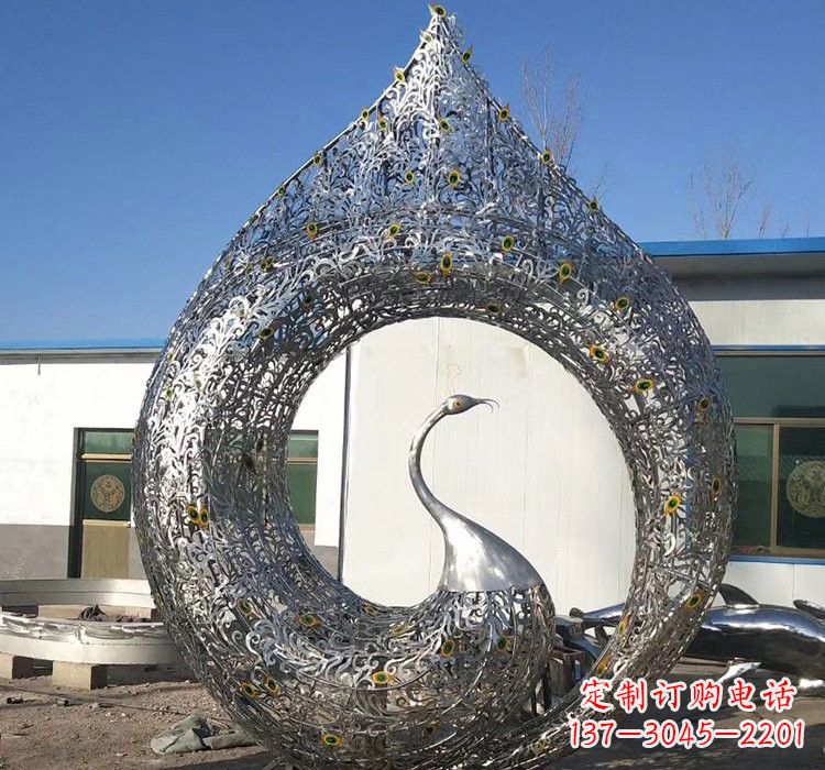 南阳优雅的不锈钢孔雀雕塑