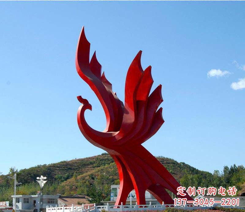 南阳璀璨凤凰不锈钢广场上的艺术之美