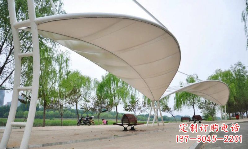 南阳不锈钢树叶形遮阳棚雕塑