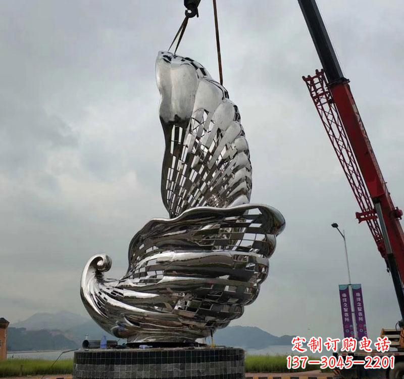 南阳不锈钢海螺雕塑2