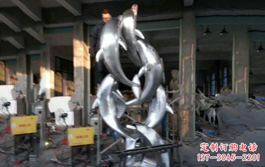 南阳不锈钢海豚雕塑漂亮的海洋艺术品