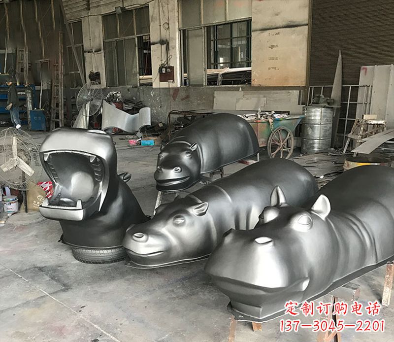 南阳不锈钢河马雕塑——艺术与自然的完美结合