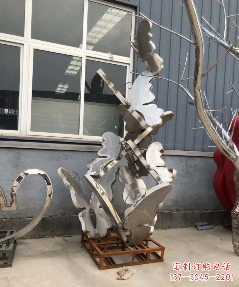 南阳蝴蝶之舞不锈钢雕塑精美绝伦