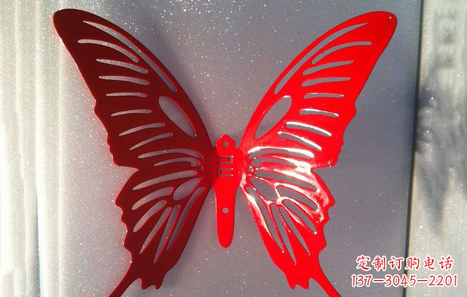 南阳不锈钢蝴蝶雕塑让蝴蝶飞跃展现灿烂美丽