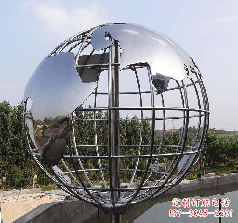南阳不锈钢户外地球仪雕塑一件既美观又能提醒人们环保的艺术品