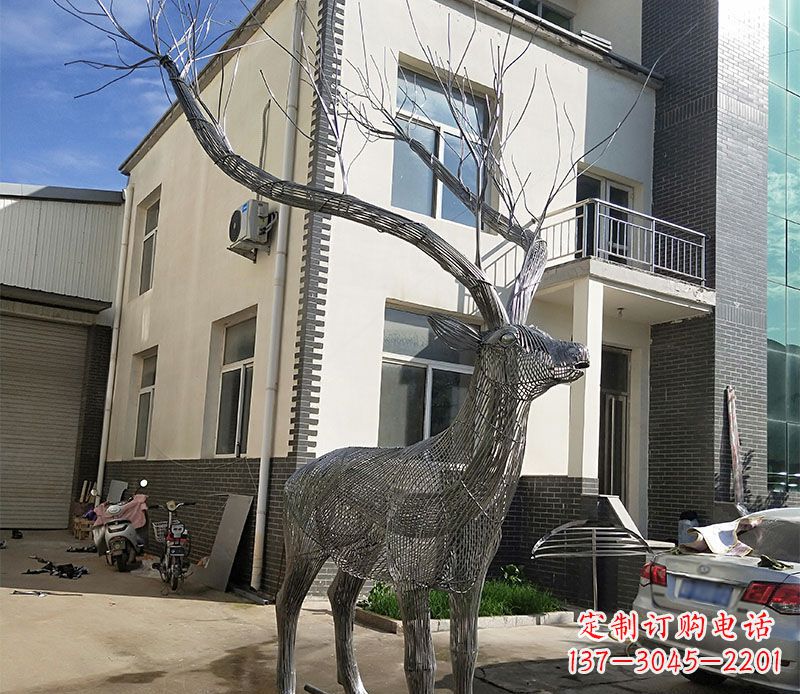 南阳不锈钢景观梅花鹿雕塑美丽的艺术精品