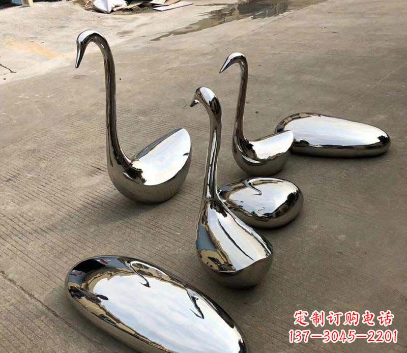 南阳不锈钢镜面鹅卵石座椅