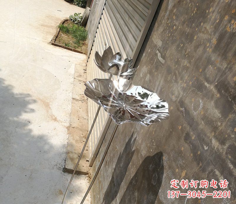 南阳不锈钢荷叶雕塑精美的艺术瑰宝