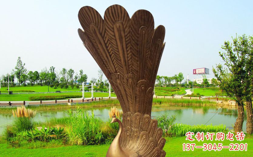 南阳不锈钢孔雀展翅高飞