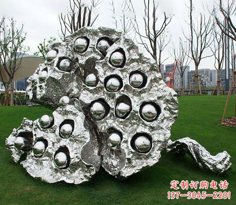 南阳不锈钢莲蓬雕塑——精美极致的艺术品