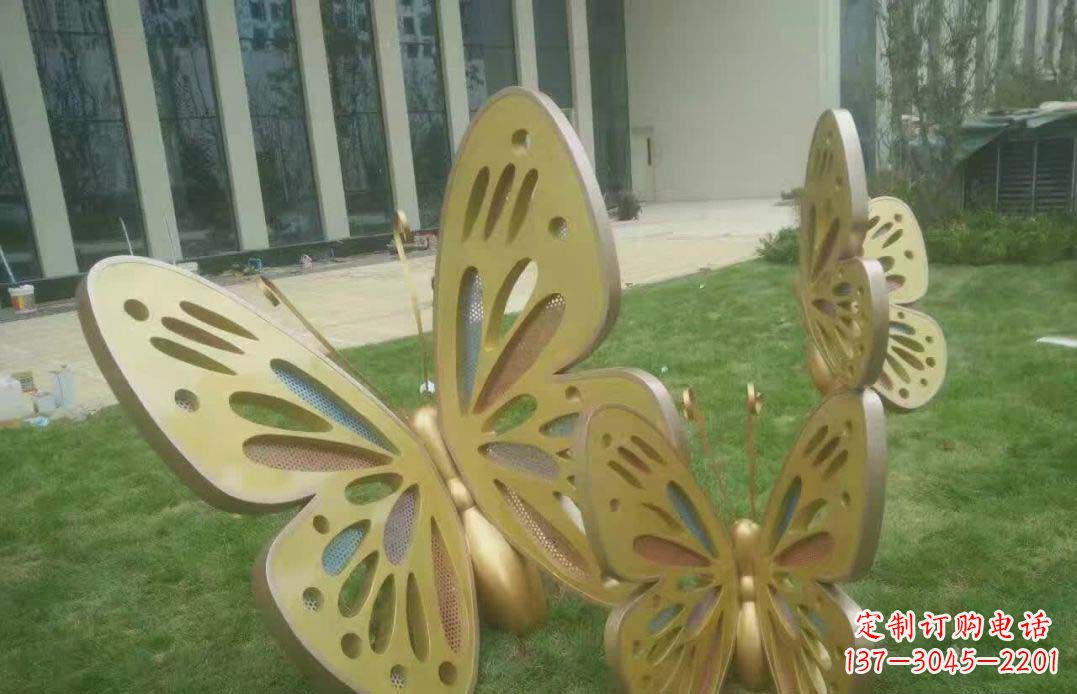 南阳不锈钢镂空雕刻蝴蝶雕塑