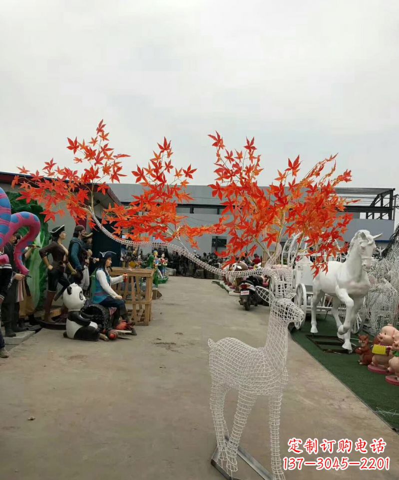 南阳不锈钢麋鹿雕塑精美的艺术品