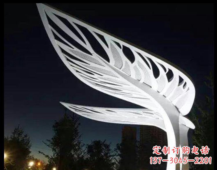 南阳不锈钢镂空树叶小区景观雕塑