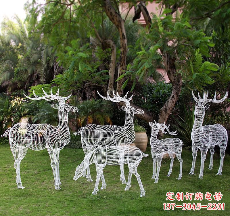 南阳不锈钢梅花鹿雕塑美丽的象征