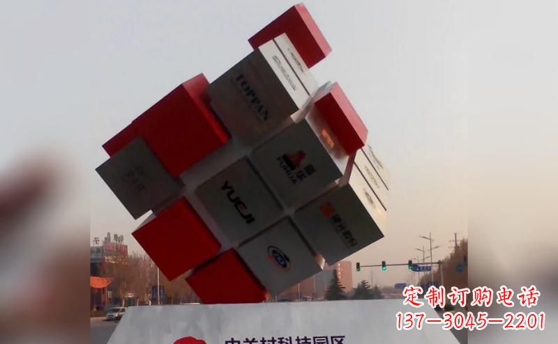 南阳不锈钢魔方雕塑艺术精灵的精彩表现