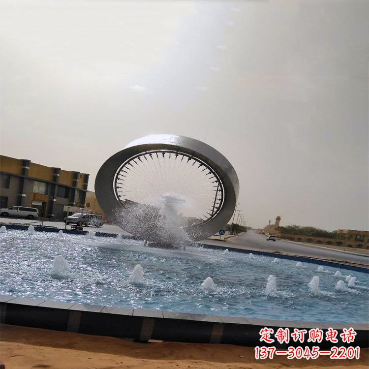南阳精美不锈钢喷泉雕塑,增添环形绿景魅力