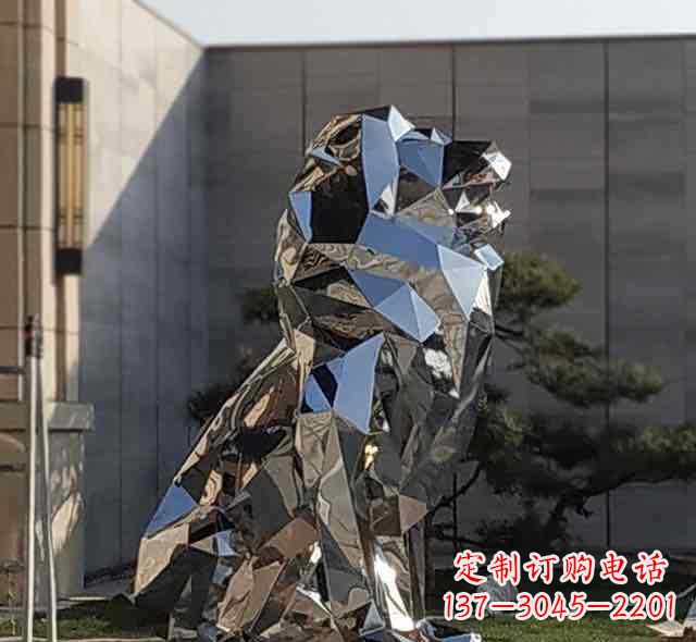 南阳不锈钢狮子雕塑象征力量与美丽