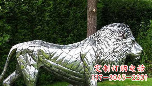 南阳不锈钢狮子雕塑拥有经典古典风格