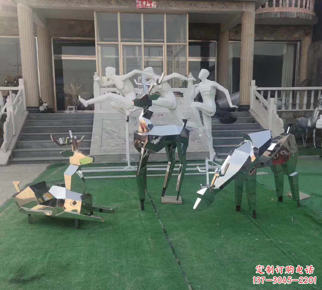 南阳精美动物雕塑点缀不锈钢售楼部