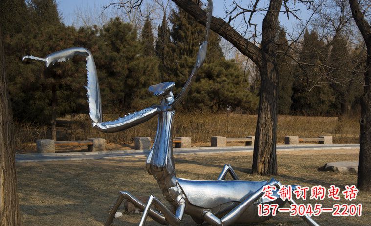 南阳不锈钢螳螂园林景观雕塑