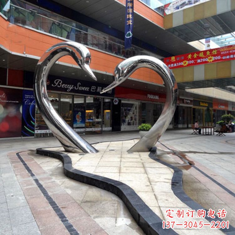 南阳不锈钢天鹅爱情雕塑把浪漫永恒的爱情永久凝固