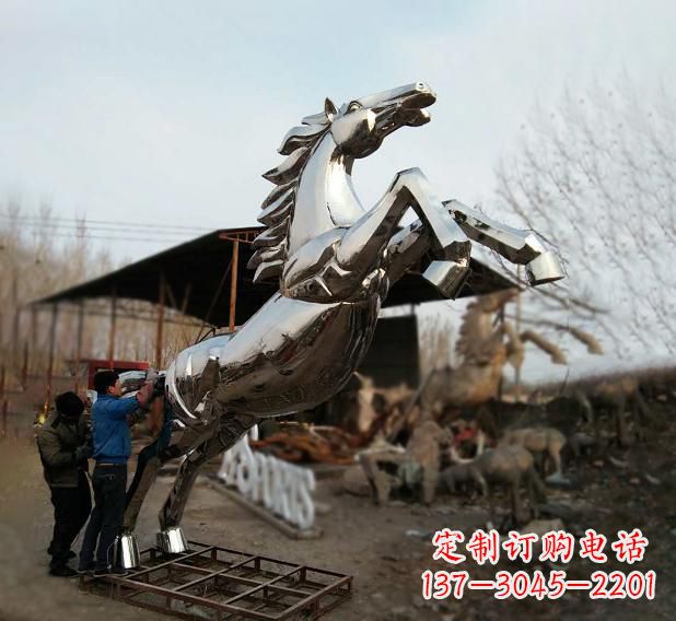 南阳不锈钢现代动物马雕塑