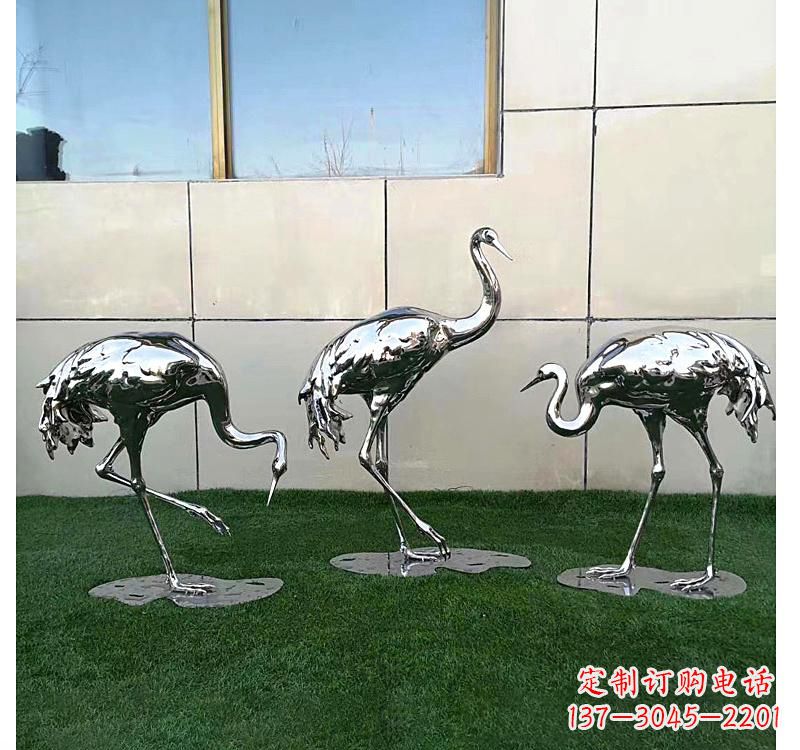 南阳不锈钢现代镜面仙鹤雕塑