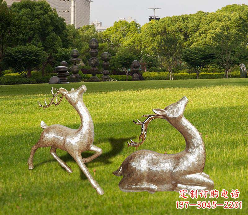 南阳不锈钢麋鹿雕塑彰显艺术精美