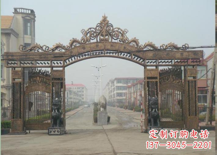 南阳该牌坊雕塑