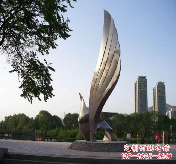 南阳精美的不锈钢翅膀雕塑