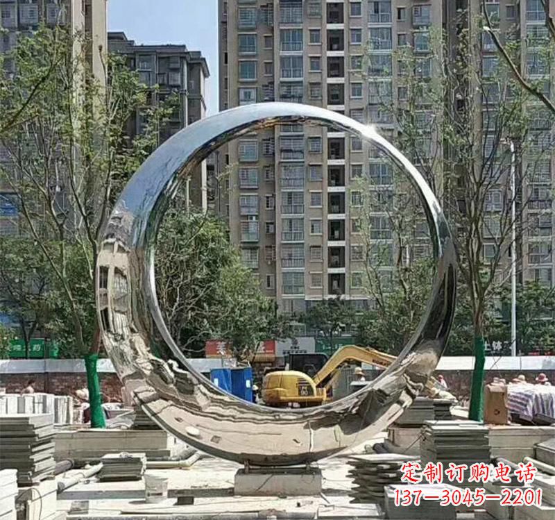 南阳不锈钢艺术圆环雕塑