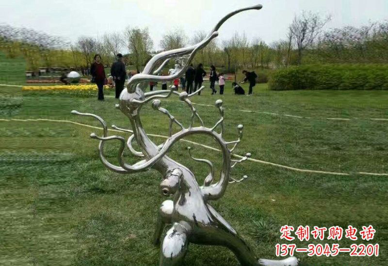 南阳不锈钢园林抽象树枝雕塑