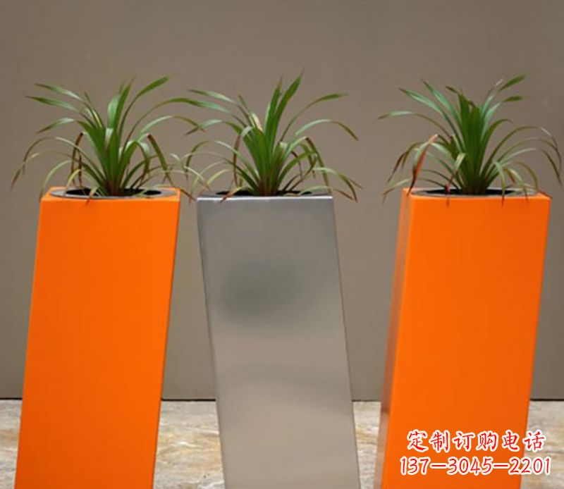 南阳不锈钢花盆雕塑一种全新的视觉体验