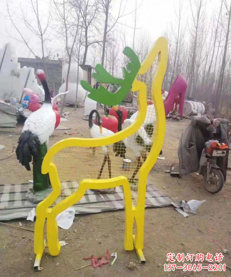 南阳不锈钢园林造型景观小鹿雕塑
