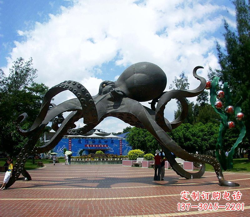 南阳不锈钢章鱼雕塑精美艺术品