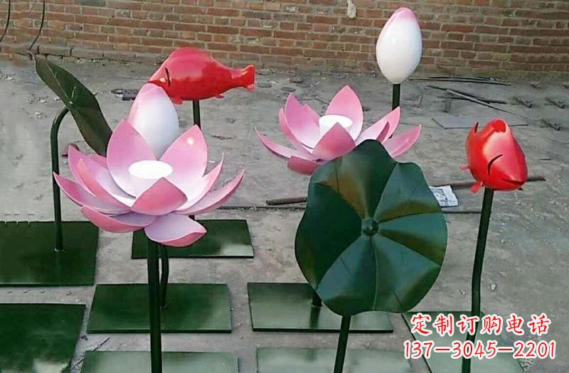 南阳彩色不锈钢鲤鱼雕塑传承古典文化的艺术之作