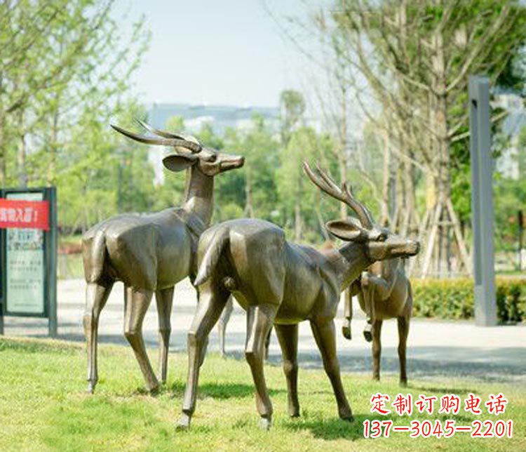 南阳藏羚羊公园羚羊铜雕