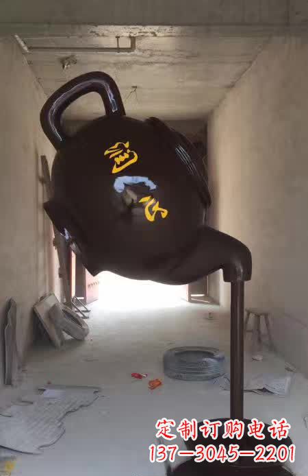 南阳精美茶壶铜雕,让你赏心悦目