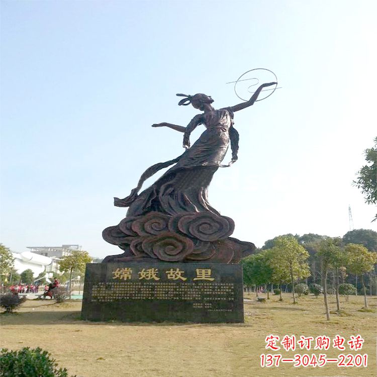 南阳嫦娥传说一座神秘的雕像