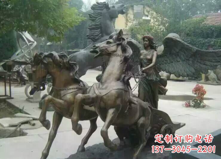 南阳马雕塑城市广场的一道美丽风景线