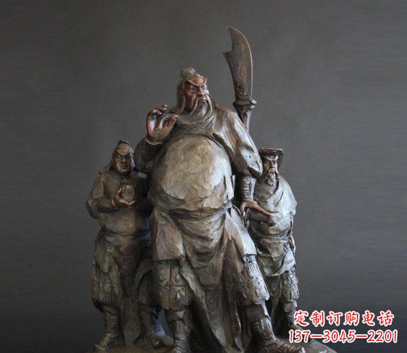 南阳持刀关公招财玻璃钢仿铜雕塑 (2)
